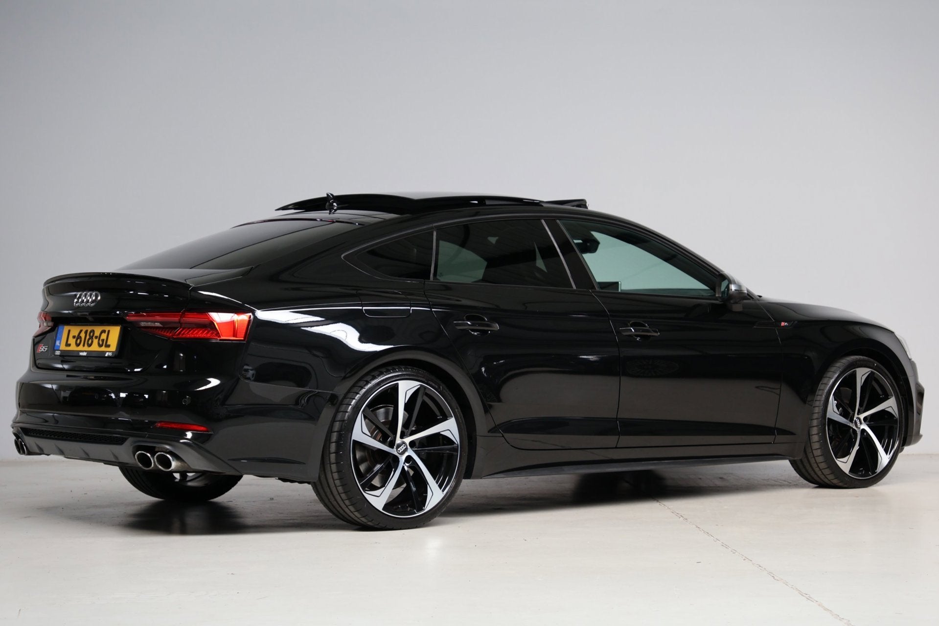 Audi S5 Sportback 3.0 TFSI Quattro S-line | panoramadak | RS, Auto's, Dealer onderhouden, Gebruikt, 2995 cc, Zwart