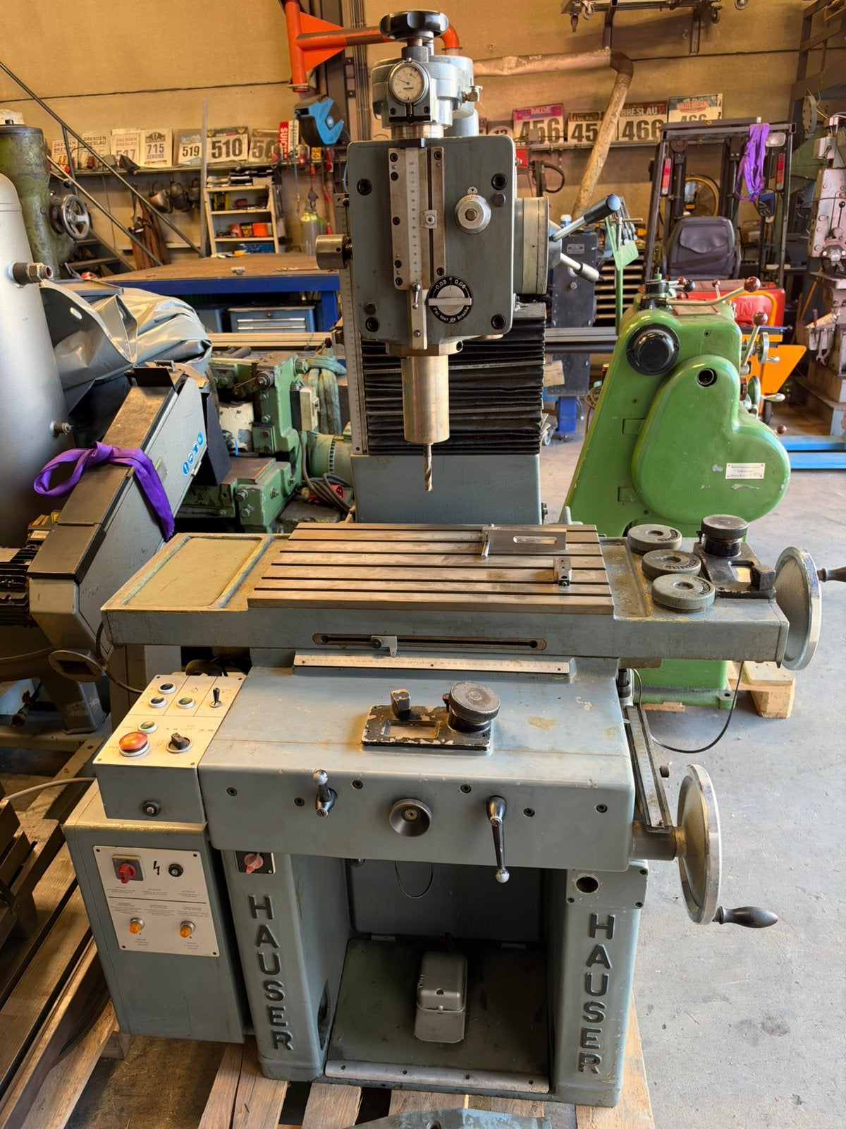 Hauser precisie boor/frees machine, Ophalen, Overige typen, Q, Q