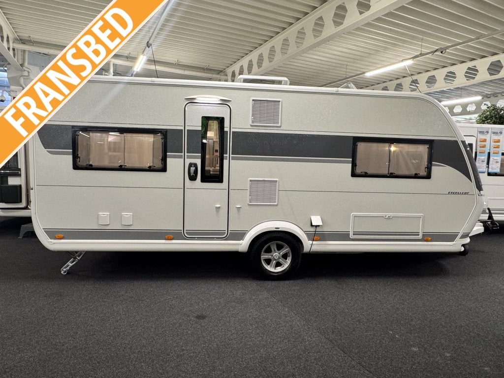 Hobby Excellent 560 CFE MEGA KORTING € 4.030,-!!!, Schokbreker, Standaardzit, Bedrijf, 5 tot 6 meter