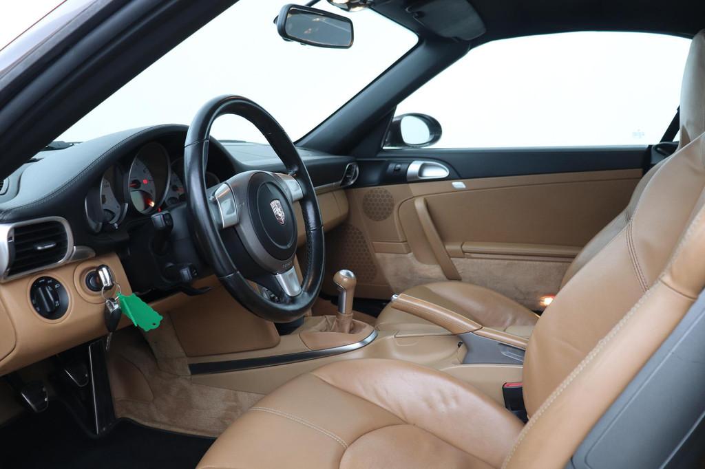 Porsche 911 Cabrio 3.8 Carrera 4S 997.1 | Handgeschakeld | M, Auto's, Porsche, Gebruikt, Leder, Handgeschakeld, Vierwielaandrijving