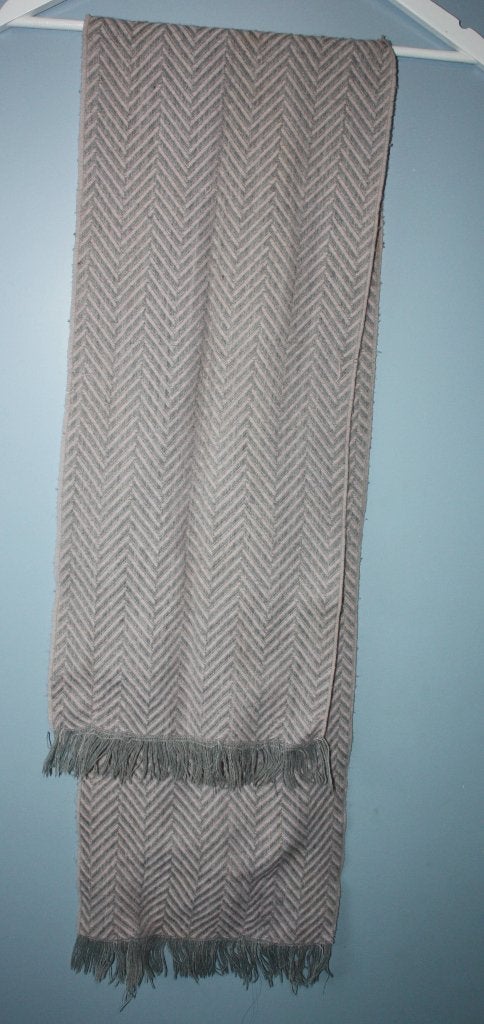 Sjaal roze met grijs V&D, Kleding | Dames, V&D, Maat 46/48 (XL) of groter, Ophalen of Verzenden, Sjaal