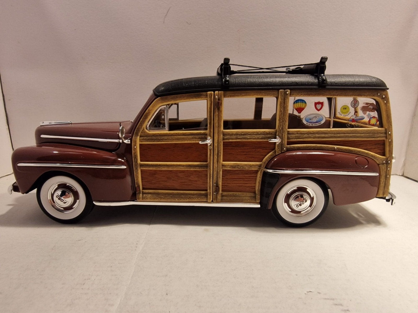 Ford 1948 woody , echt hout , in ovp
Signature series, Ophalen of Verzenden, Zo goed als nieuw, Auto, Overige merken
