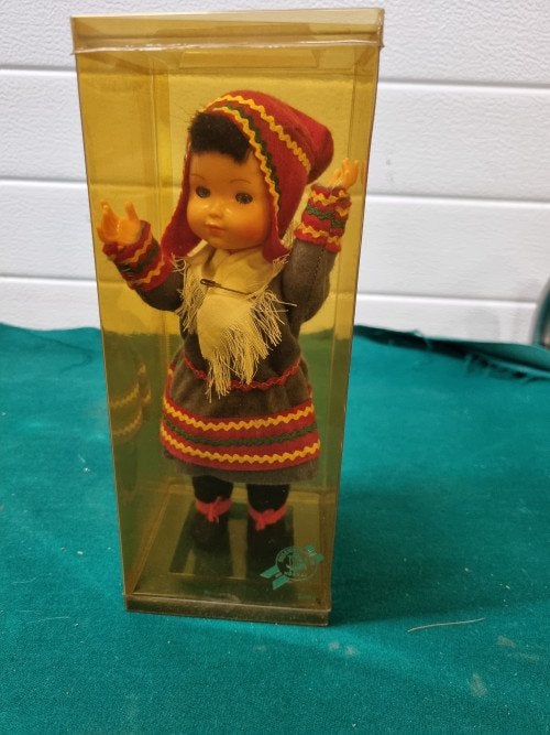 -	Souvenir pop Noorwegen vintage same, Verzamelen, Ophalen of Verzenden, 'T Olde Gre-j, Info@toldegrej.nl, Endepoelstraat 20f Didam