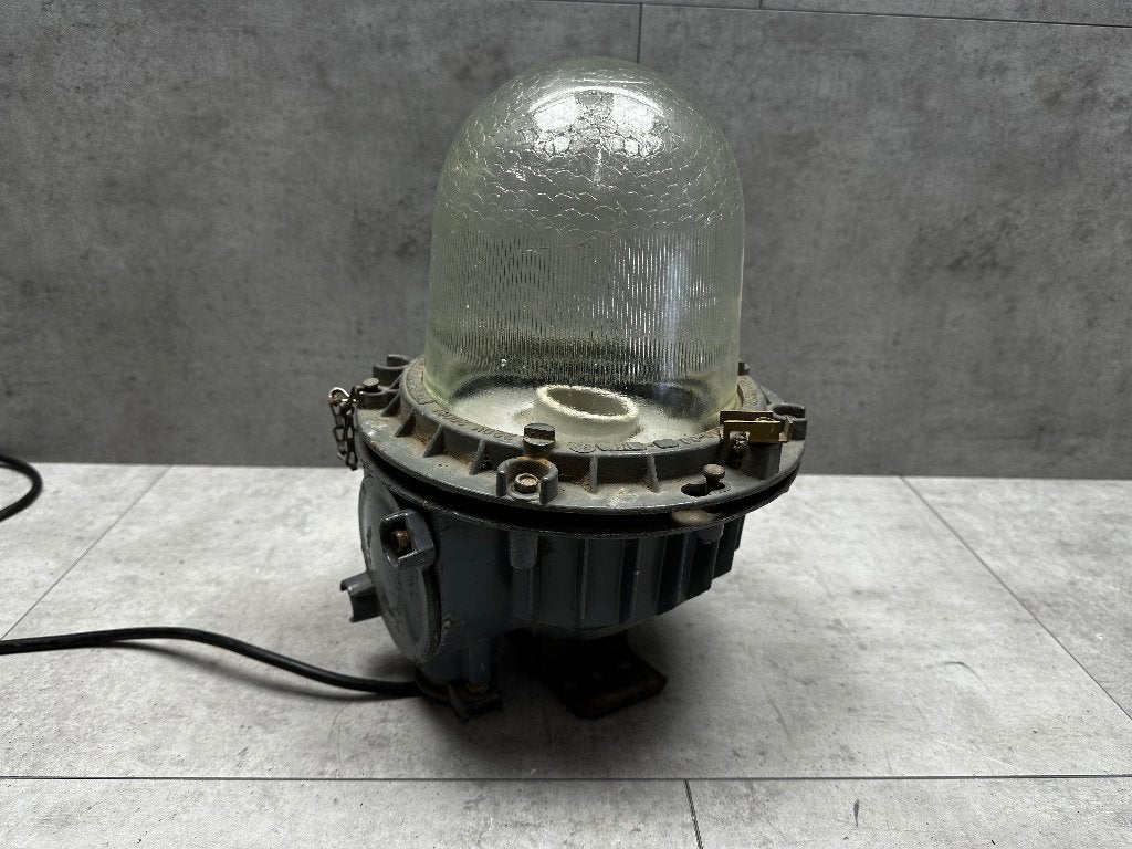 Stoere bunkerlamp met glazen stolp - 11013, Ophalen of Verzenden, Zo goed als nieuw