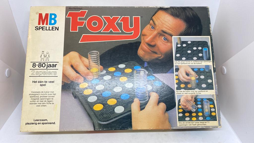 MB Spellen Foxy - Het één-te-veel spel (Vintage), 443 Shaker Road, East Longmeadow, MA 01028, USA, Gebruikt, Milton Bradley / Hasbro