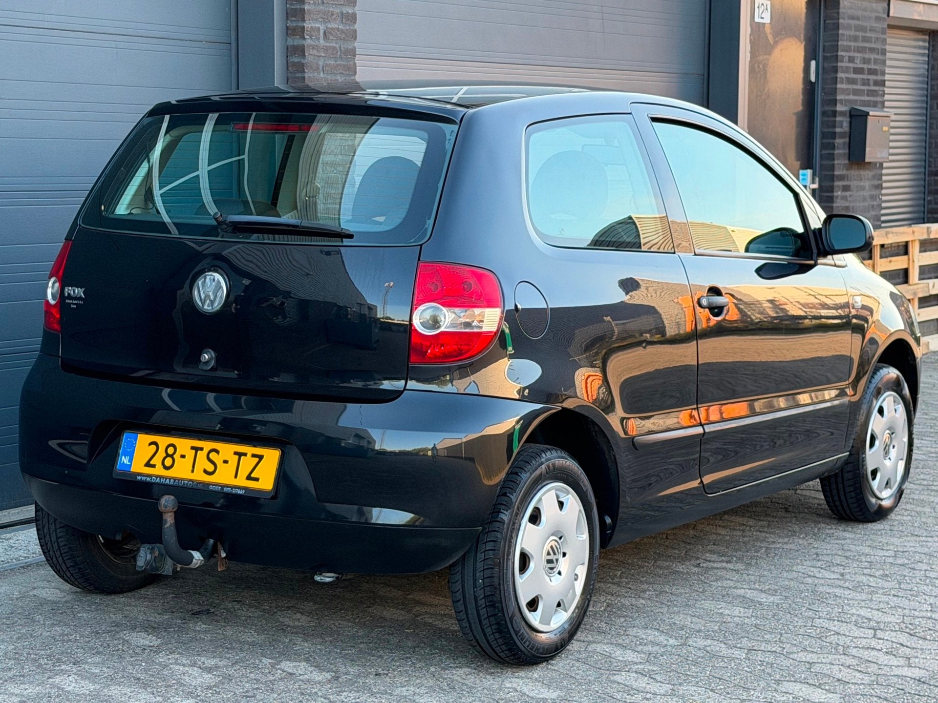 Volkswagen Fox 1.2 Trendline APK NAP, Auto's, Stof, Zwart, 4 stoelen, 1198 cc