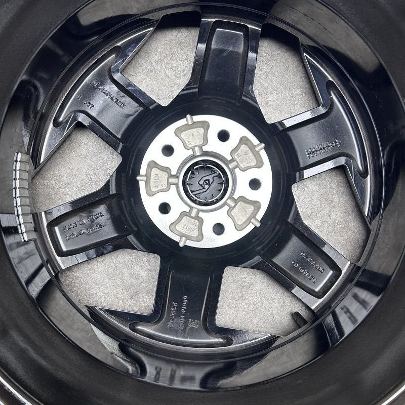 18 inch originele velgen + zomerbanden Kia Sportage 52910-P1, Auto-onderdelen, 18 inch, Gebruikt, -, -