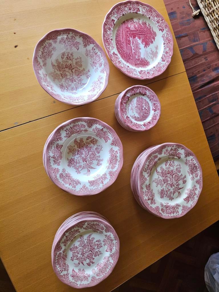 Wedgwood - 20+ stuks, Antiek en Kunst, Ophalen