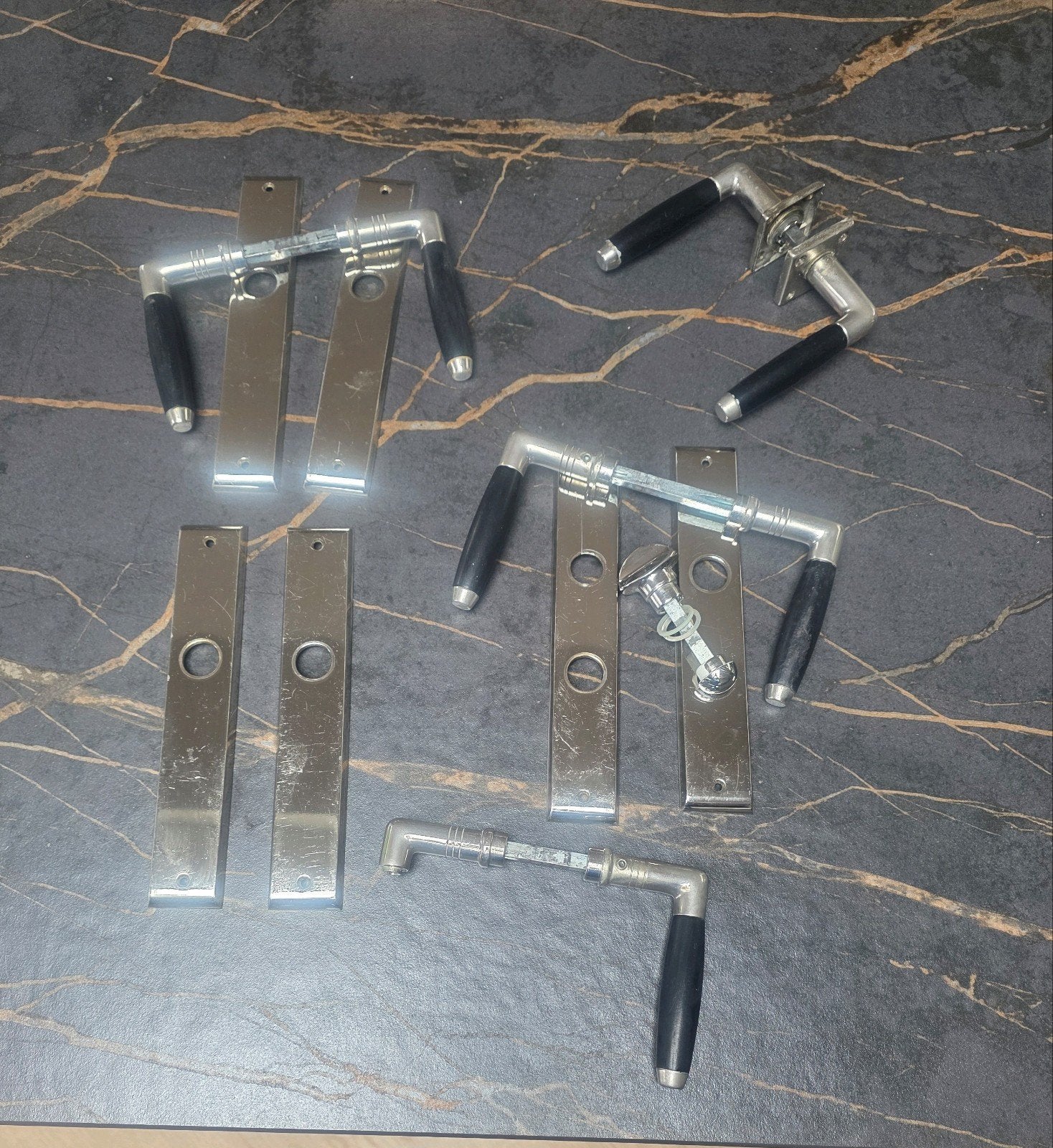 deurbeslag  jaren 30, Ophalen of Verzenden, Gebruikt, Chroom, Klink of Kruk