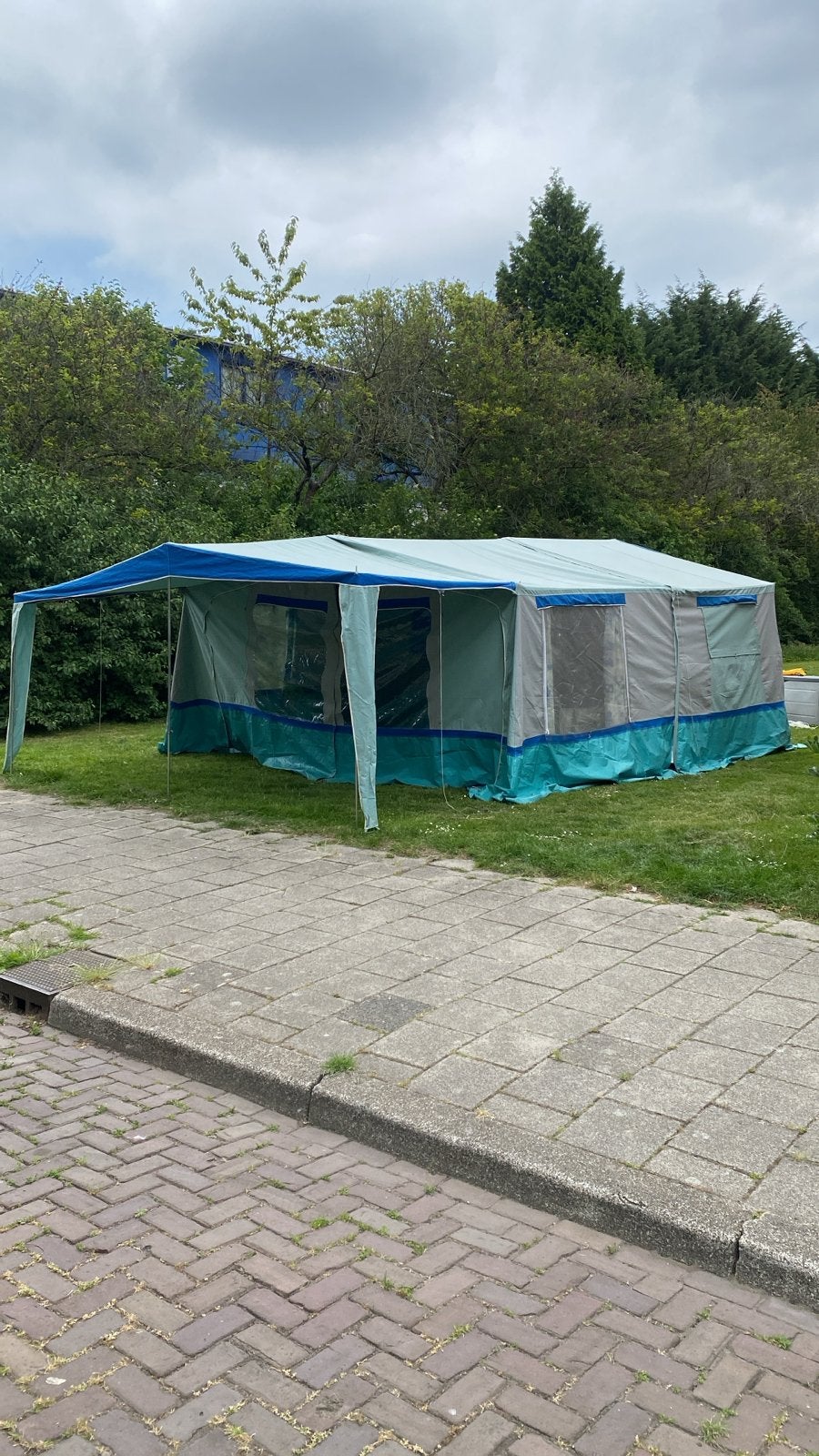 Alpenkreuzer vouwwagen met voortent en keuken, Ophalen, Tot en met 4