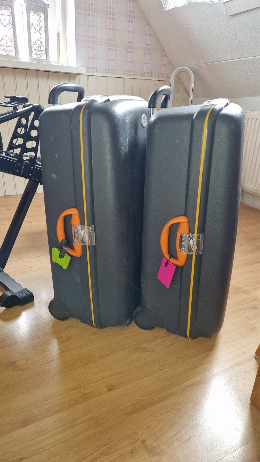 Grote American Tourister koffers met gebruikerssporen, Sieraden, Tassen en Uiterlijk, Wieltjes, Gebruikt, Hard kunststof, 45 tot 55 cm