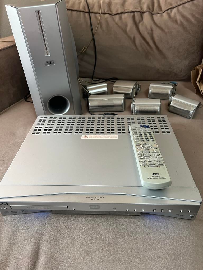 JVC DVD Cinema System TH-A75 R met 5.1 Luidsprekersysteem, JVC, Ophalen of Verzenden, Zo goed als nieuw, 5.1-systeem