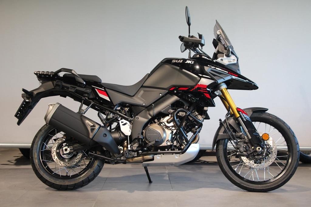 Suzuki V-STROM 1050 DE (bj 2026), Motoren, Lange Dreef 12
4131 NH  VIANEN UT, NL, Bedrijf, Meer dan 35 kW, Toermotor