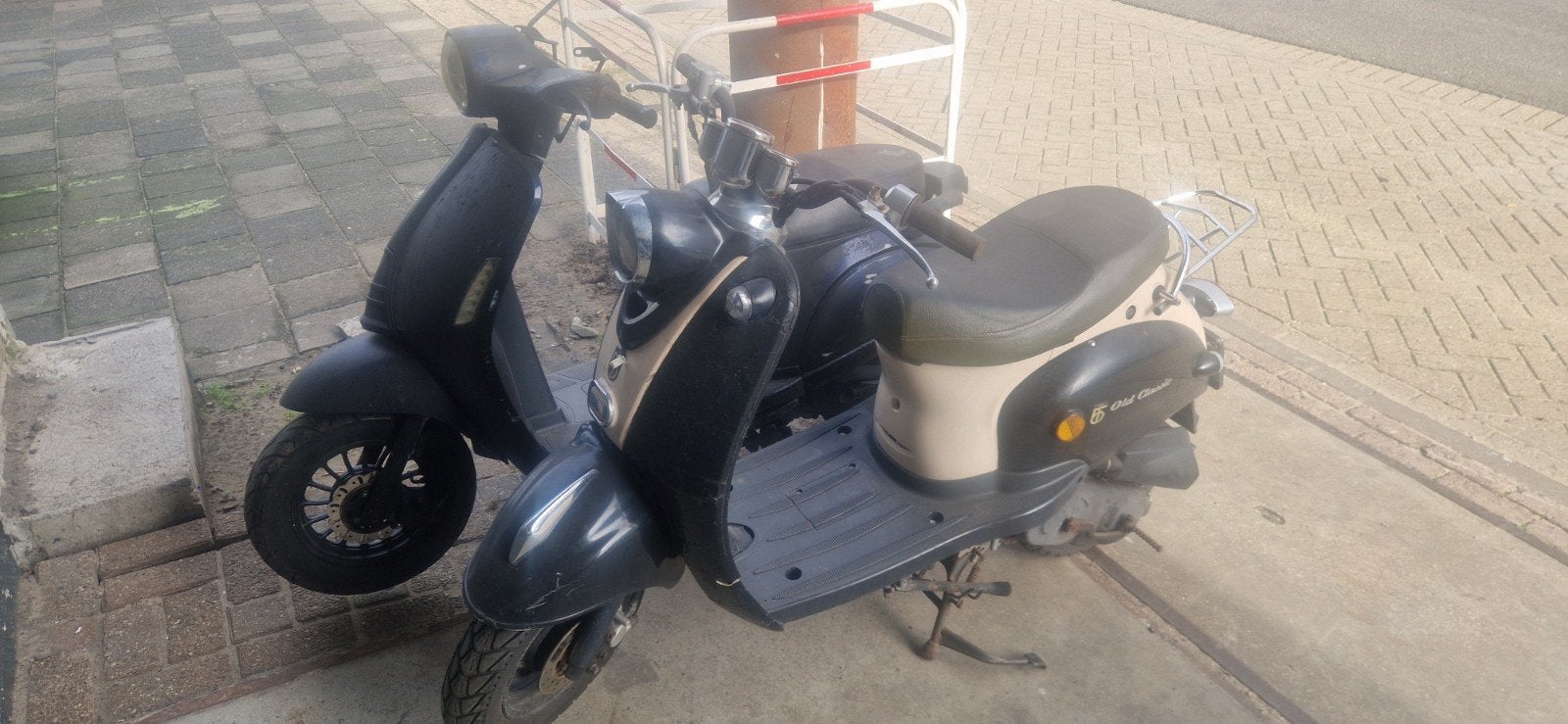 2x Scooter: Loop of Sloop - voor onderdelen of project, Ophalen, Gebruikt, Benzine