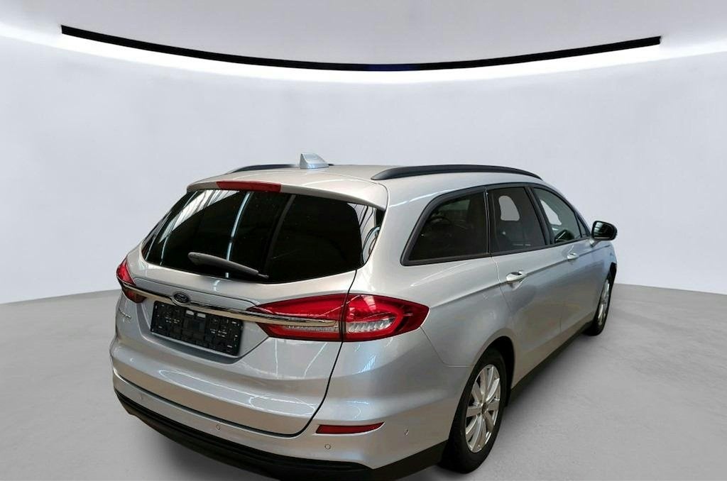 Ford Mondeo Wagon 2.0 EcoBlue Trend 7900 netto, Auto's, Ford, Zwart, 4 cilinders, Automatische klimaatregeling, 21 km/l