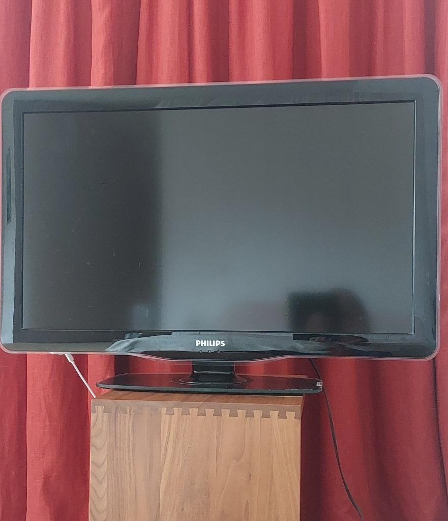 TV Philips 32 inch, Audio, Tv en Foto, Televisies, Ophalen, Philips, Gebruikt, 50 Hz