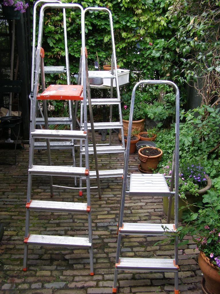 4 aluminium trappen 1x 3 treeds en 3 x 5 treeds gebruikt, Doe-het-zelf en Verbouw, Ladders en Trappen, Ophalen, Gebruikt, Trap