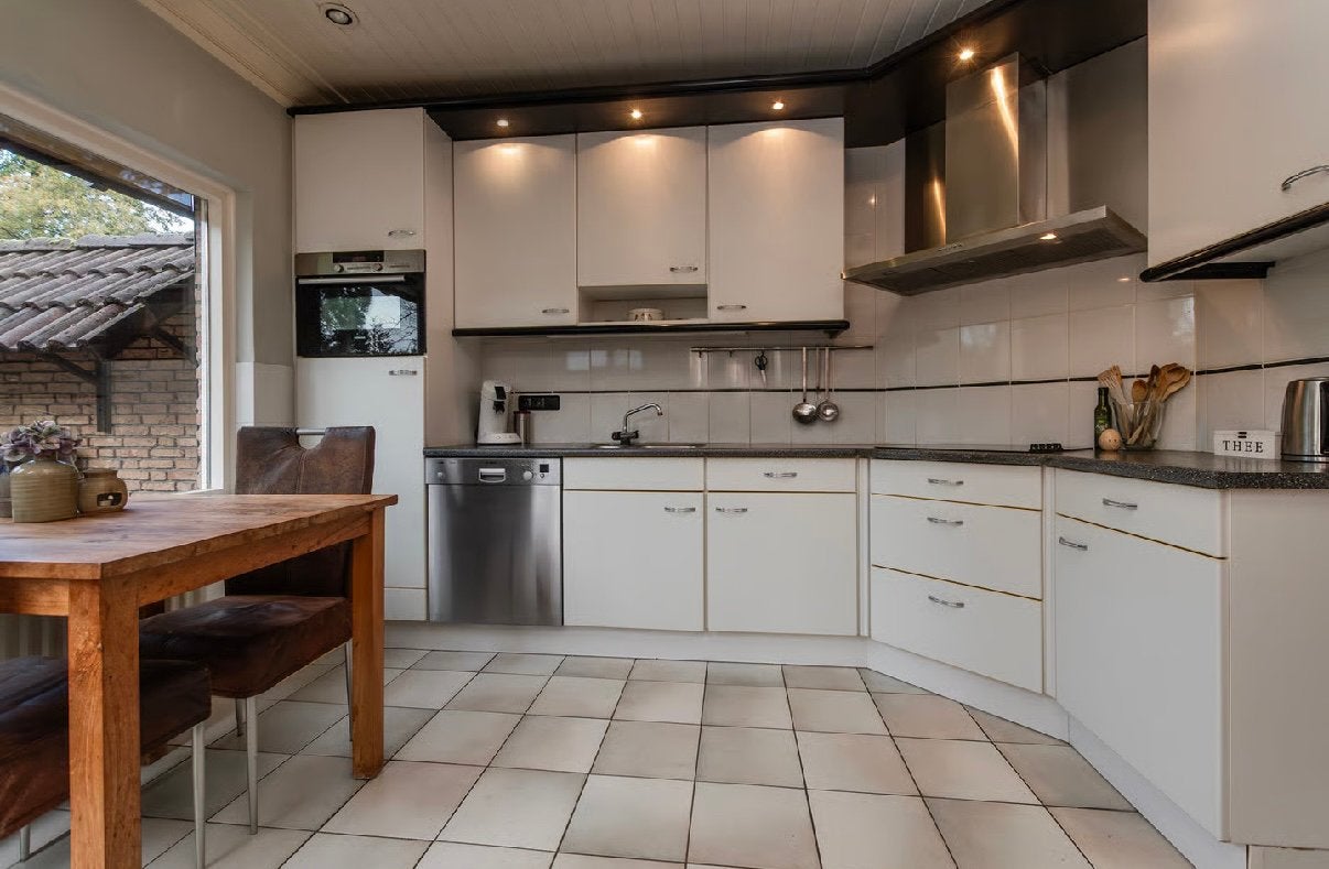 Complete keuken. 14 aug ophalen., Ophalen, Gebruikt, Wit, Hoekkeuken