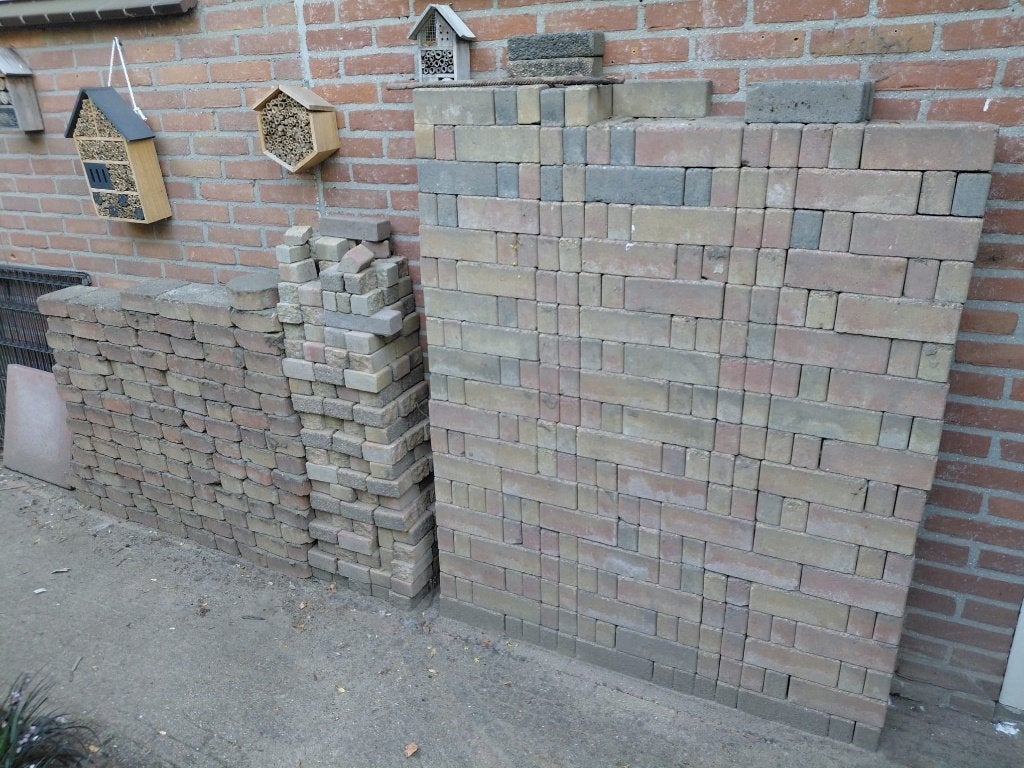 Sierbestrating waaltjes en "cirkel"stenen gratis, Tuin en Terras, Ophalen, Gebruikt, Overige typen, Minder dan 5 m²