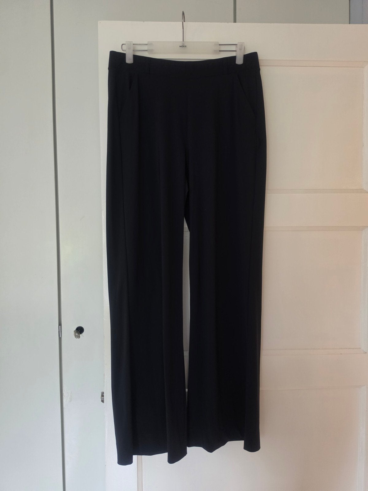 Studio Anneloes zwarte broek maat L, Studio Anneloes, Zwart, Maat 42/44 (L), Ophalen of Verzenden