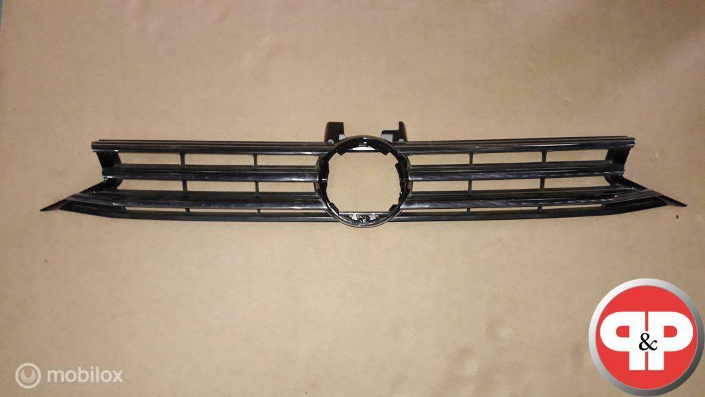 VW Touran 5T Grill 5TA853651L, Auto-onderdelen, Carrosserie en Plaatwerk