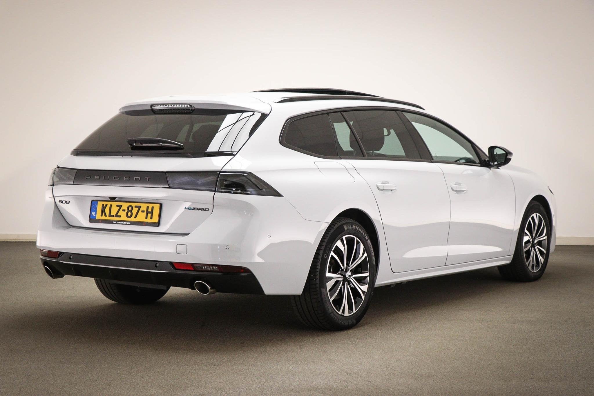 Peugeot 508 SW 1.6 HYbrid 180 Allure | PANORAMA PACK | DAB |, Auto's, Gebruikt, 4 cilinders, Met garantie (alle), 179 pk