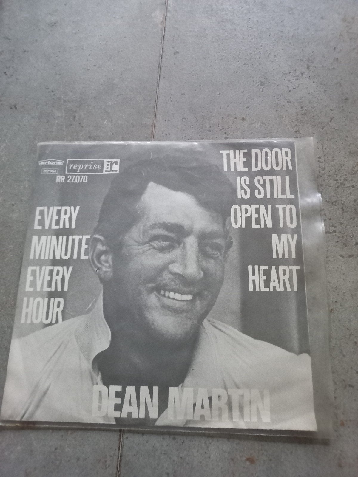 Dean Martin -Every Minute Every Hour / The Door Is Still Ope, Ophalen of Verzenden, Gebruikt, 7 inch, Pop