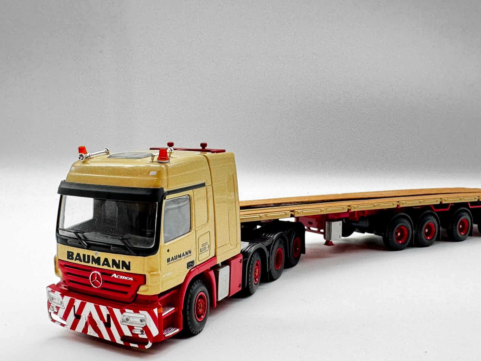 LION TOYS MERCEDES BENZ ACTROS + NOOTEBOOM ballast BAUMANN
