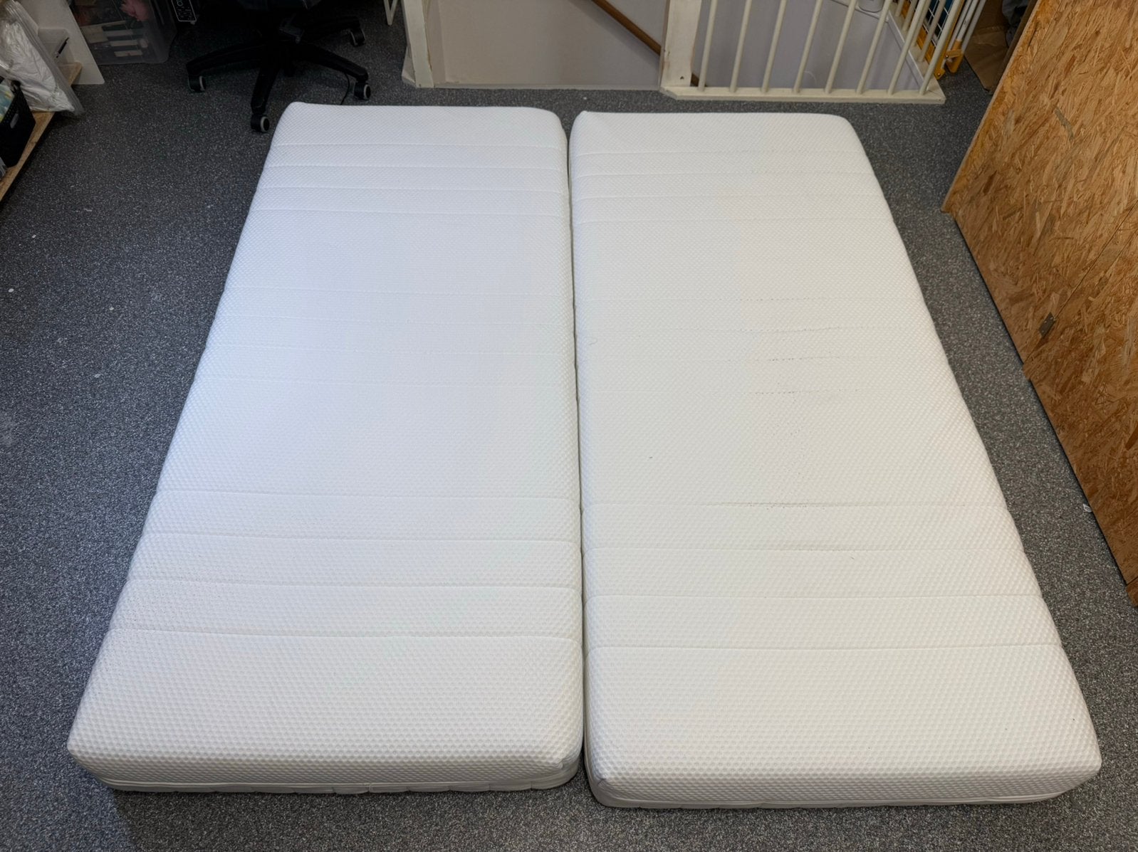 2 ikea matrassen middelhard 90x200, Ophalen, Gebruikt, 90 cm, Eenpersoons