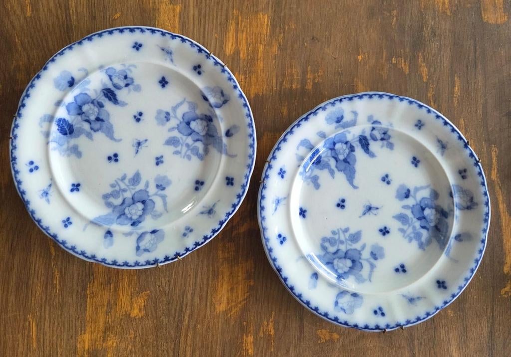 2 Royal Boch wandborden met ophanging, Ophalen of Verzenden