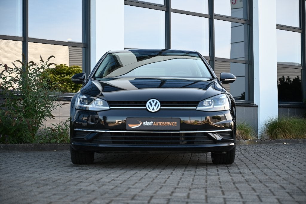 Volkswagen Golf 110PK Sportline Sound editie 5DRS 58.000KM, Voorwielaandrijving, Stof, 1137 kg, Zwart