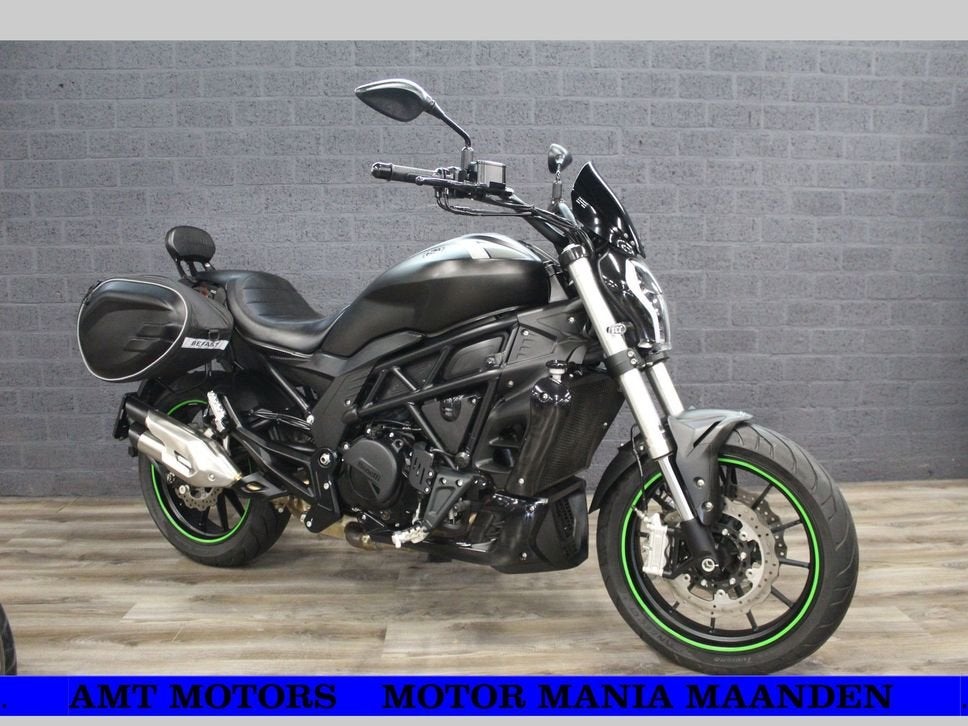 BENELLI 502 C (bj 2022) 35KW A2 geschikt, 4 cilinders, Bedrijf, Onbekend, BENELLI