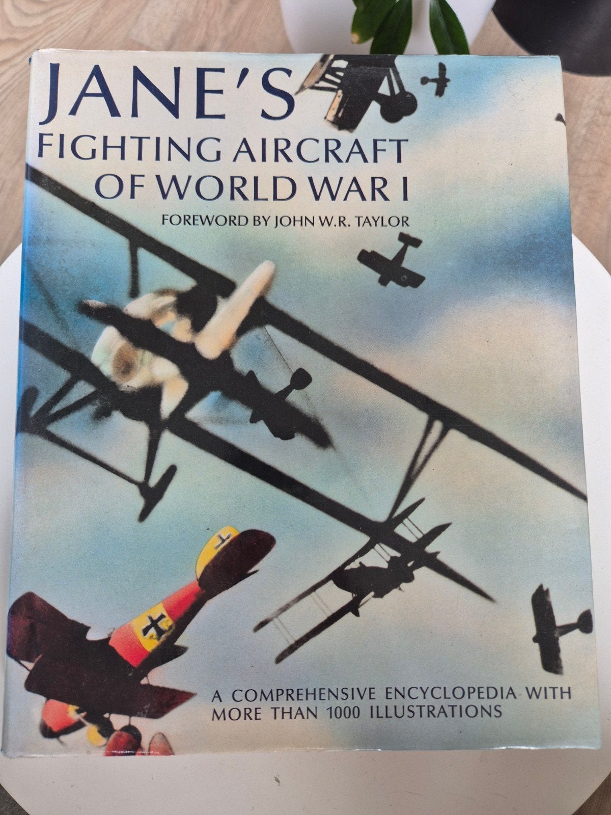 Jane's Fighting Aircraft of World War I - Encyclopedie, Boeken, Ophalen of Verzenden, John W.R. Taylor, Luchtmacht, Tweede Wereldoorlog