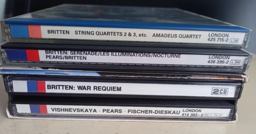 Britten - Serenade - String Quartets & War Requiem ( 2cd), Ophalen of Verzenden, Modernisme tot heden, Zo goed als nieuw, Overige typen