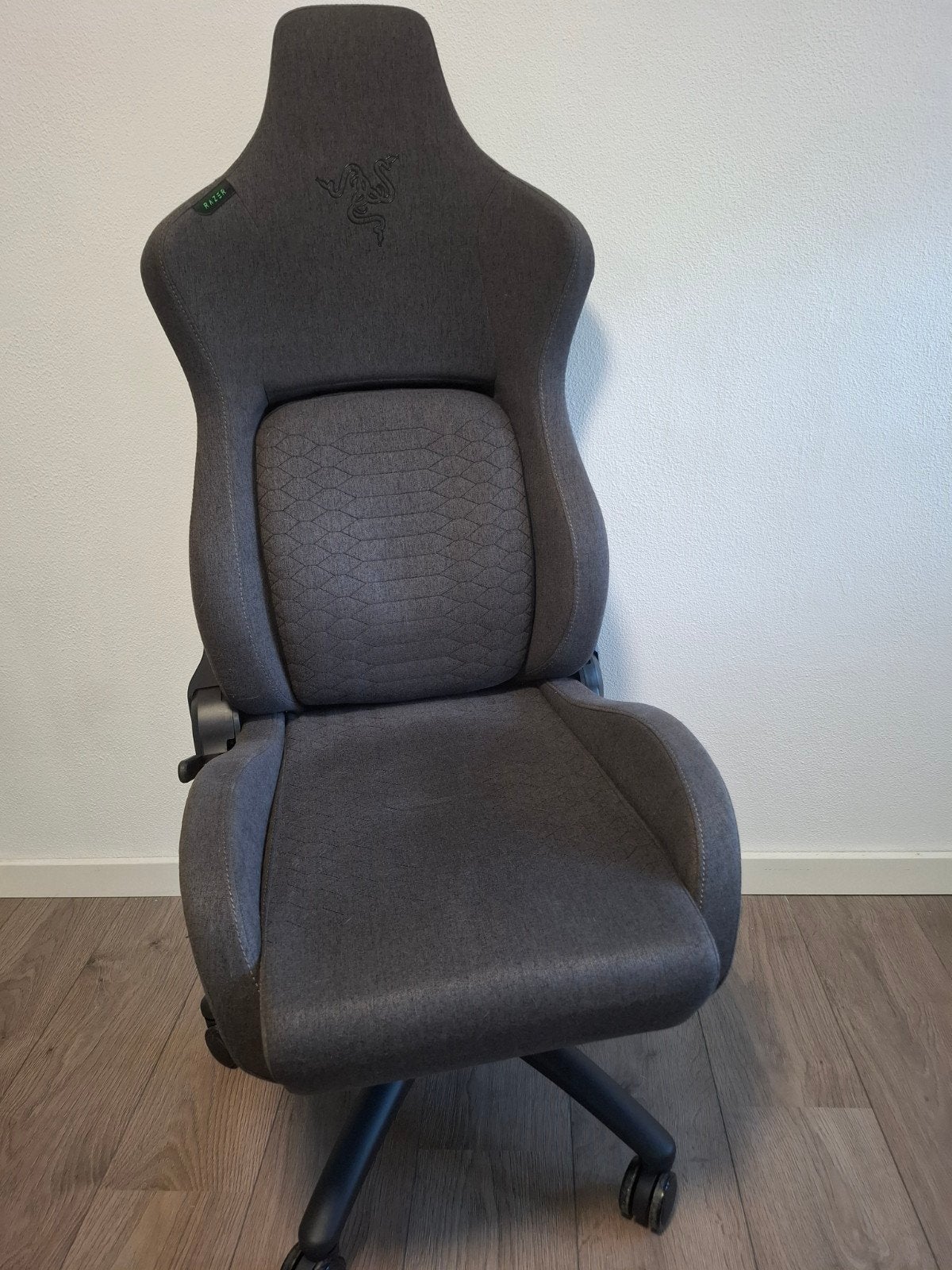 Razer Iskur Gaming Bureaustoel - Zo goed als nieuw, Huis en Inrichting, Ophalen, Grijs, Bureaustoel, Ergonomisch