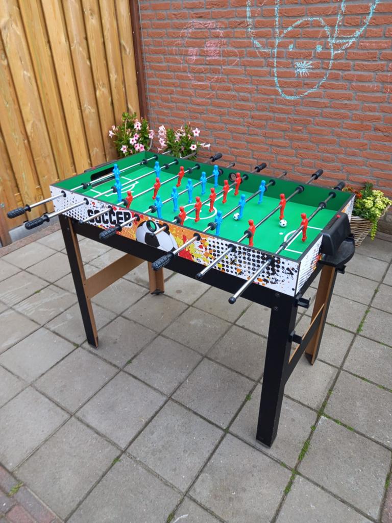 Voetbaltafel met 4-in-1 spellen: biljart, airhockey, schaken, Ophalen, Gebruikt