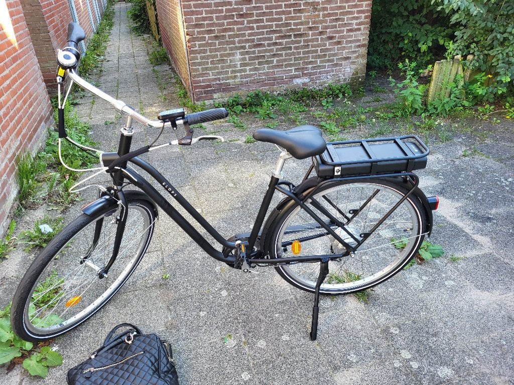 Te koop electrische fiets merk Elops, Fietsen en Brommers, Elektrische fietsen, Gebruikt, 47 tot 51 cm, 30 tot 50 km per accu