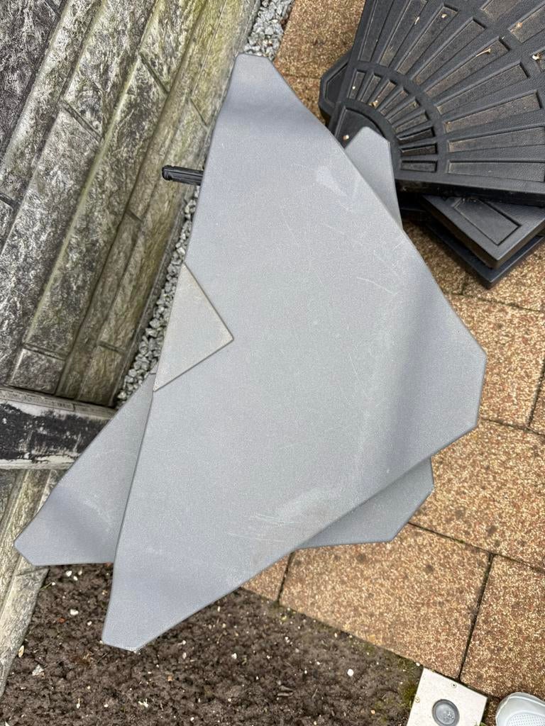 Parasoltegels 40x40 cm, Tuin en Terras, Ophalen, Gebruikt, Minder dan 1 meter, Parasolvoet