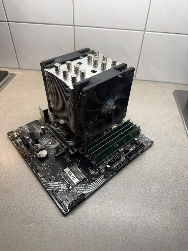 i7 10700 - 32GB DDR4 RAM - B460M A - Koeler GamePC upgrade., 32 GB, Ophalen of Verzenden, Zo goed als nieuw, Gaming