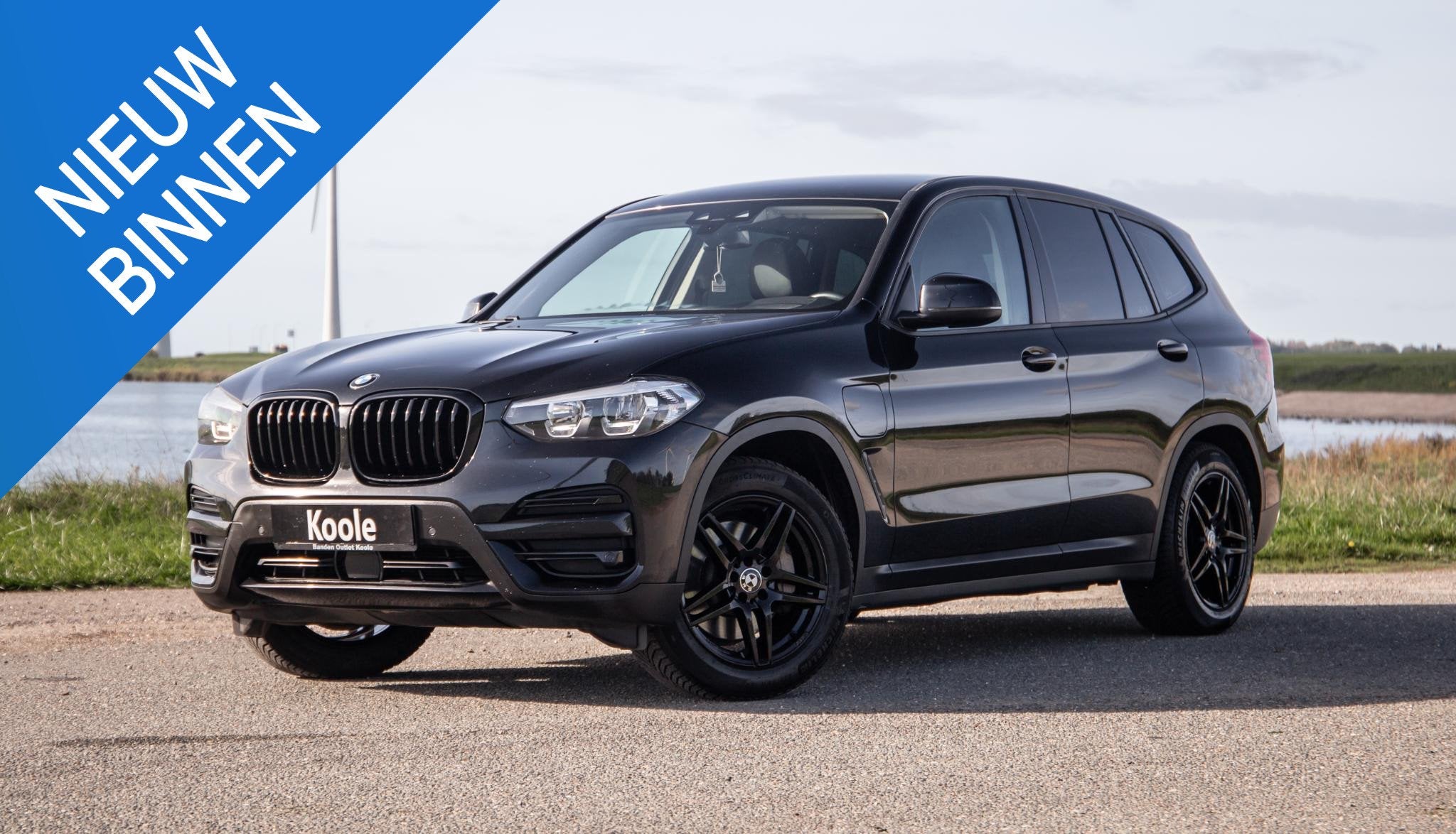 BMW X3 xDrive30e High Executive BLACK LINE / CARPLAY / LEER, Auto's, Gebruikt, Euro 6, 4 cilinders, 2000 kg
