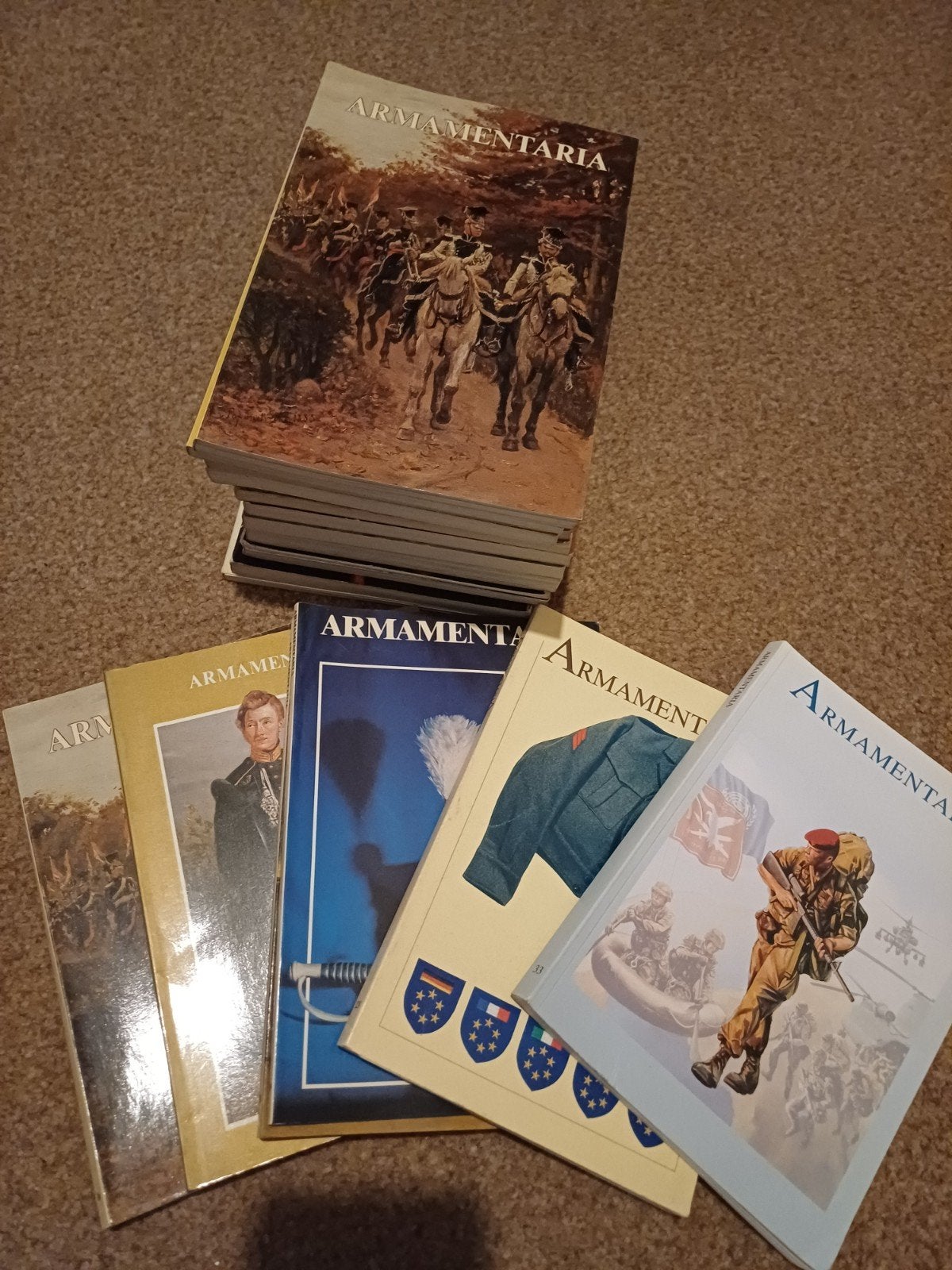 Armamentaria boeken, Verzamelen, Ophalen of Verzenden, Landmacht, Nederland, Boek of Tijdschrift