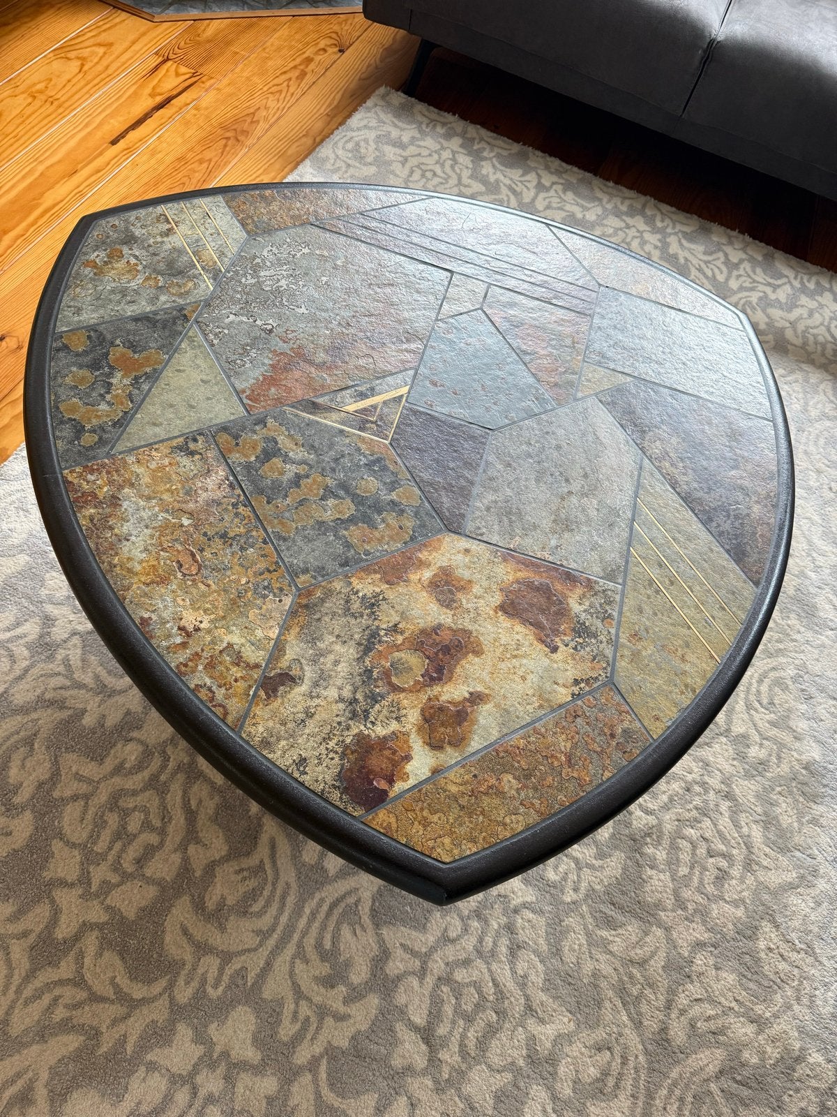 Brutalist koffietafel by Paul Kingma, Huis en Inrichting, Ophalen, Gebruikt, 100 tot 150 cm, Overige materialen