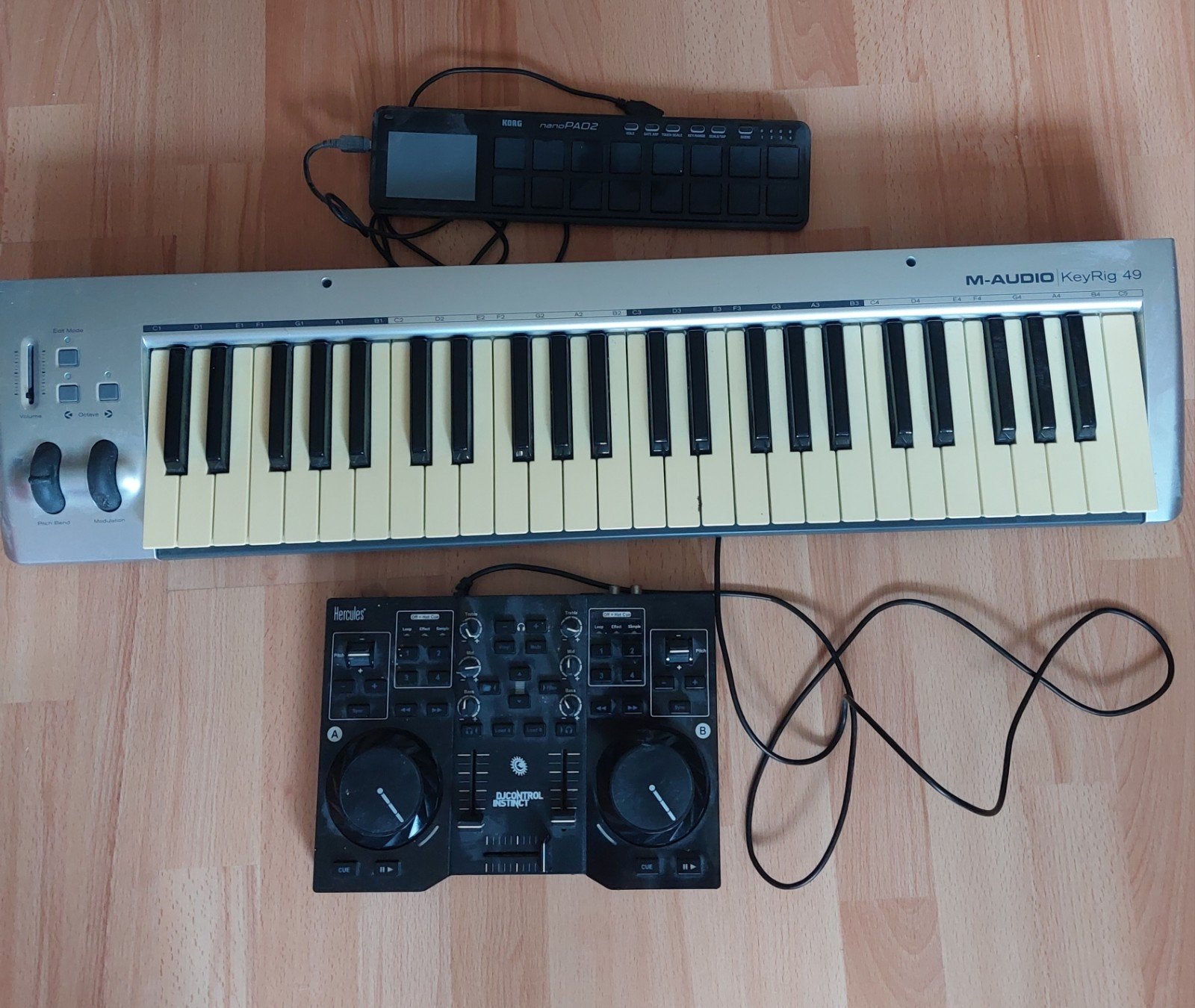 Hercules DJControl Instinct DJ-controler inl. toebehoren, Ophalen, Gebruikt, Dj-set, Overige merken