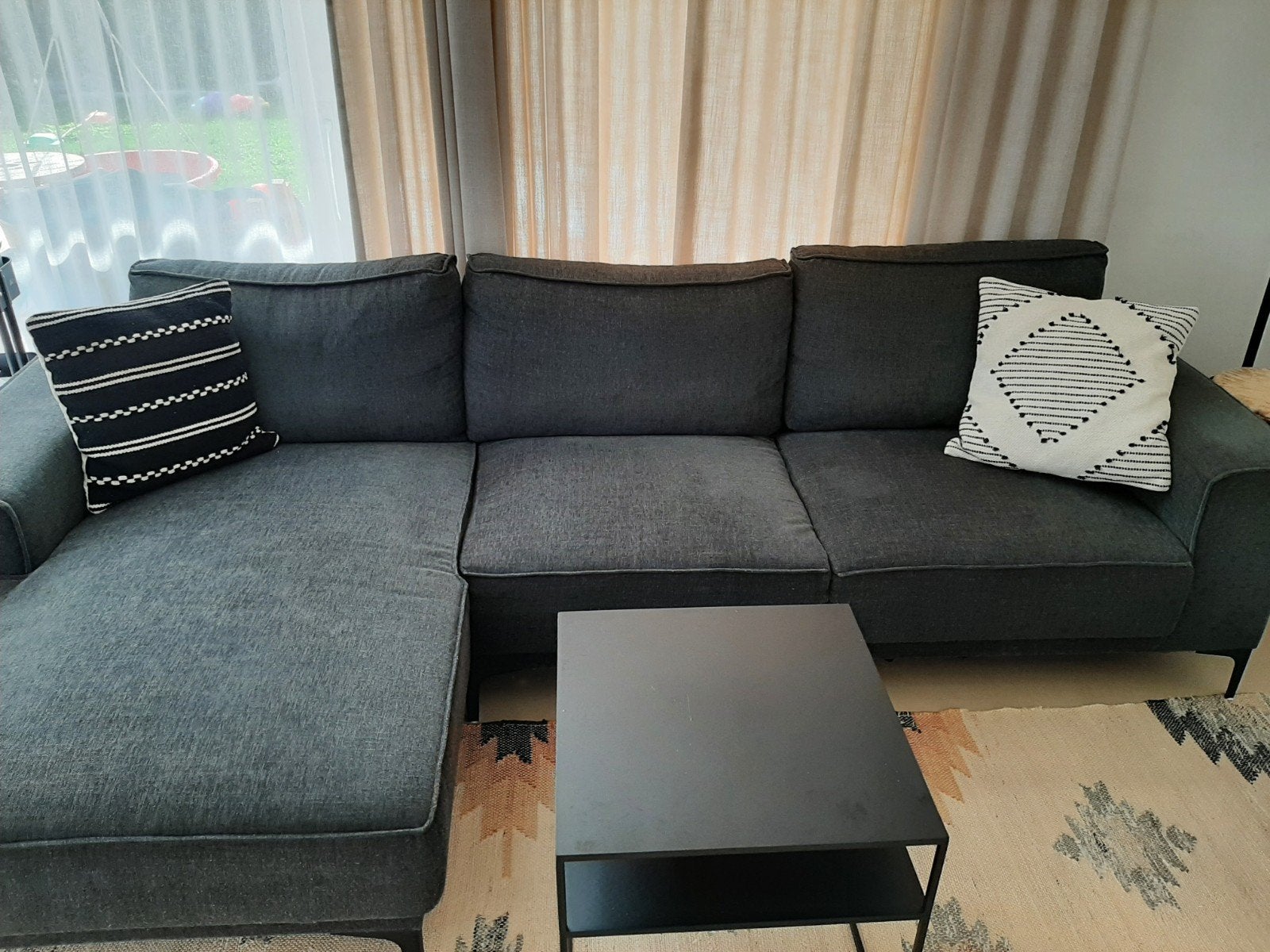 Hoekbank met chaise longue en poef, Ophalen, 250 tot 300 cm, Gebruikt, 125 tot 150 cm
