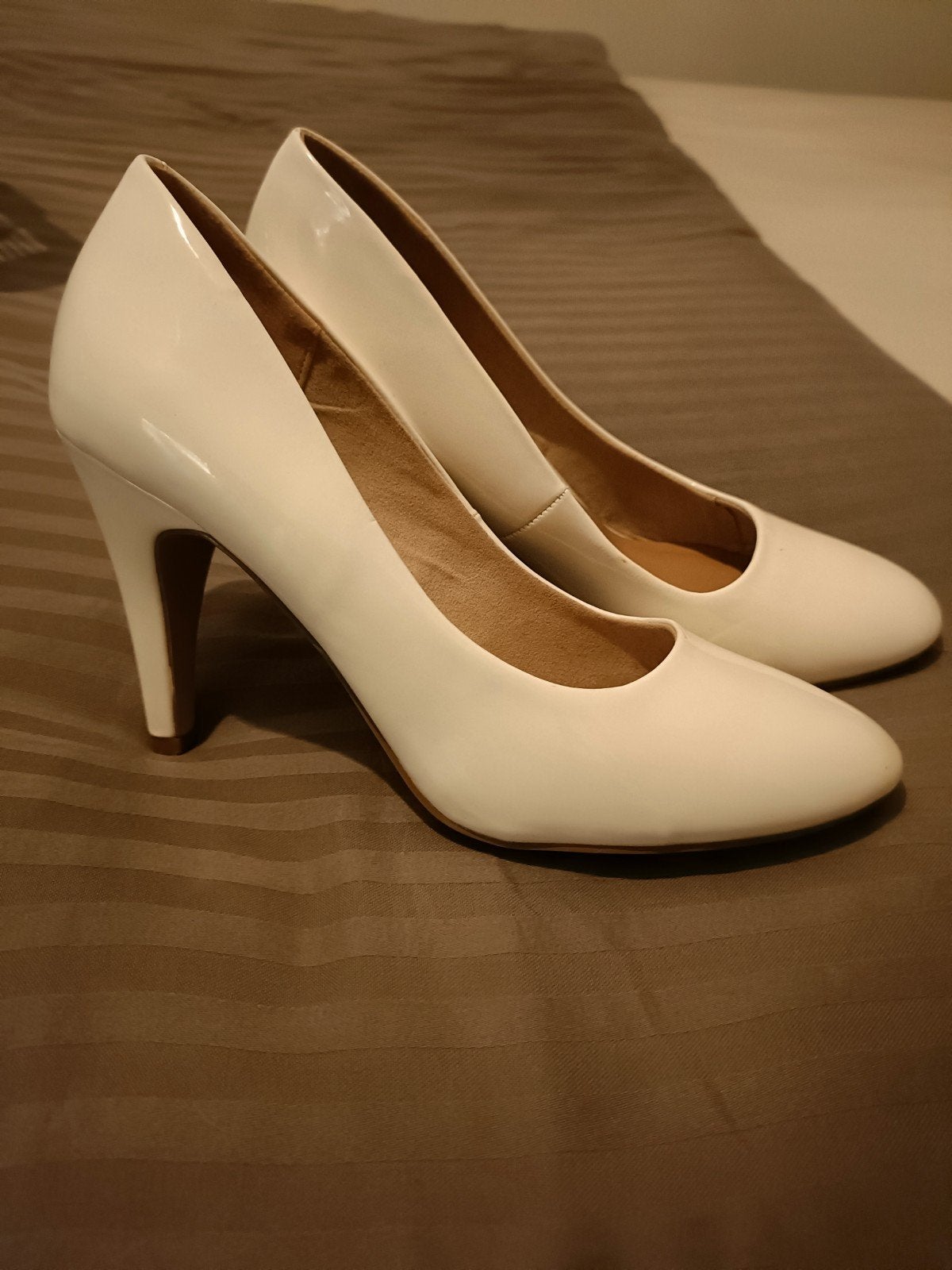 Witte lakpumps Anna Field - ideaal als bruidsschoenen, Wit, Ophalen of Verzenden, Zo goed als nieuw, Pumps