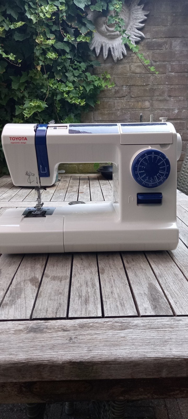 TOYOTA JEANS Naaimachine - bieden, Ophalen of Verzenden, Zo goed als nieuw, Naaimachine, Overige merken