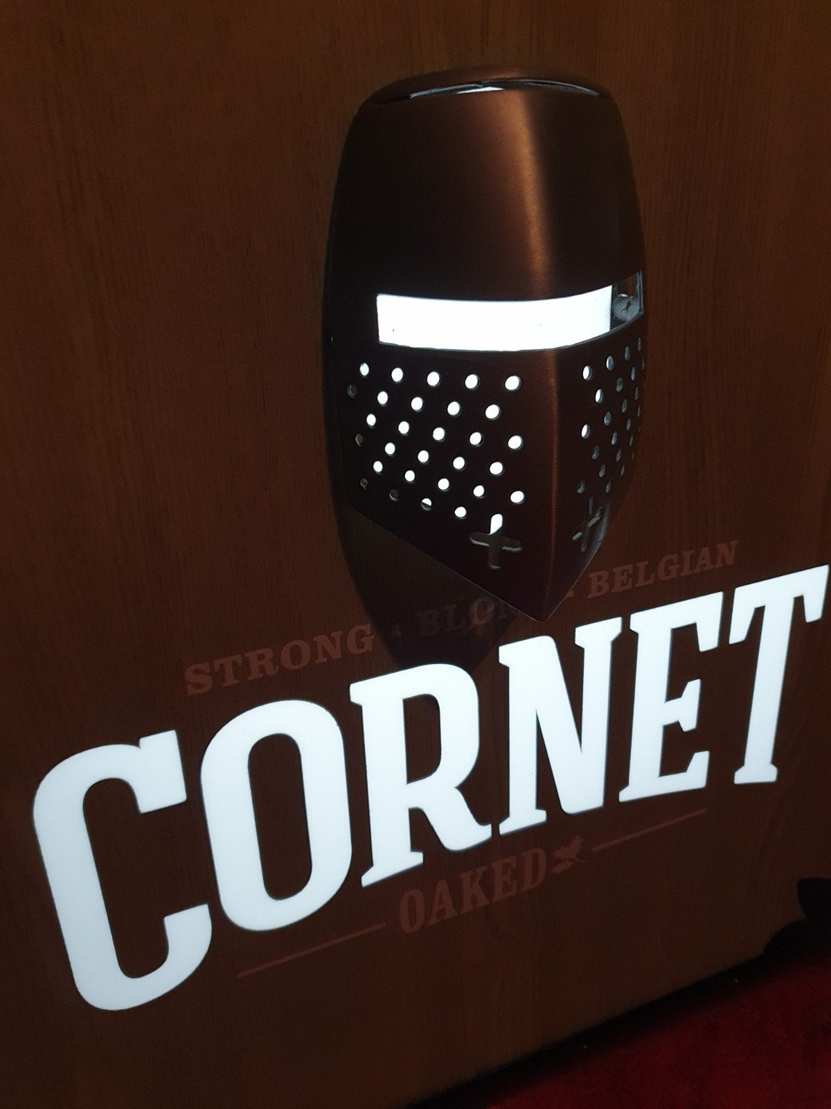 Lichtreclame Cornet, 33 - 40 uur, Overige vormen