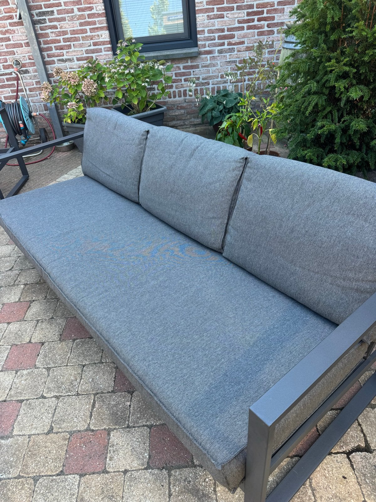 Jutlandia Loungeset met relaxfauteuil en salontafel, Ophalen, 4 zitplaatsen, Aluminium, Zo goed als nieuw