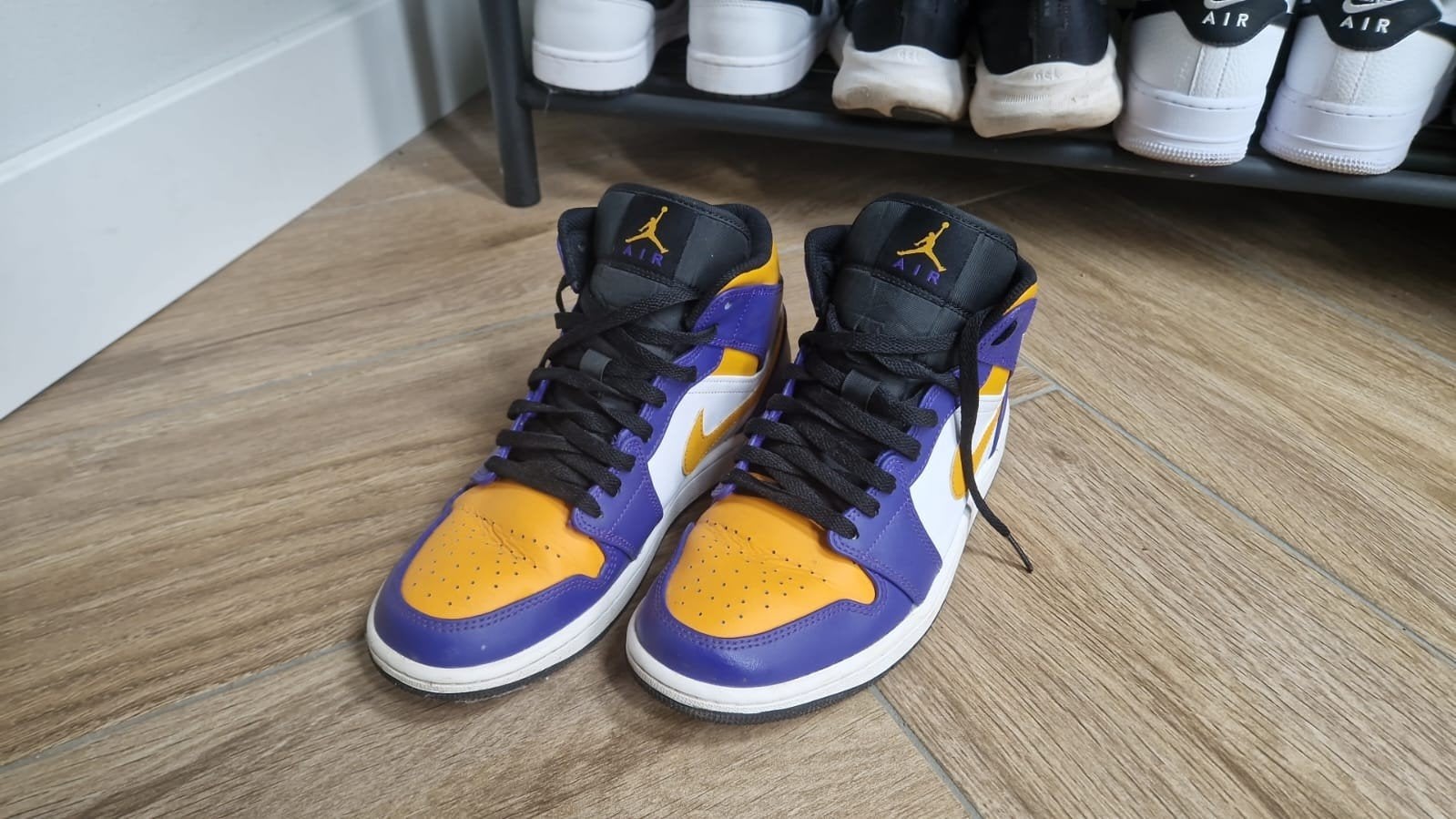 Nike Air Jordan 1 Mid Lakers Top 3 - Maat 41, Overige kleuren, Nike, Ophalen of Verzenden, Sneakers of Gympen