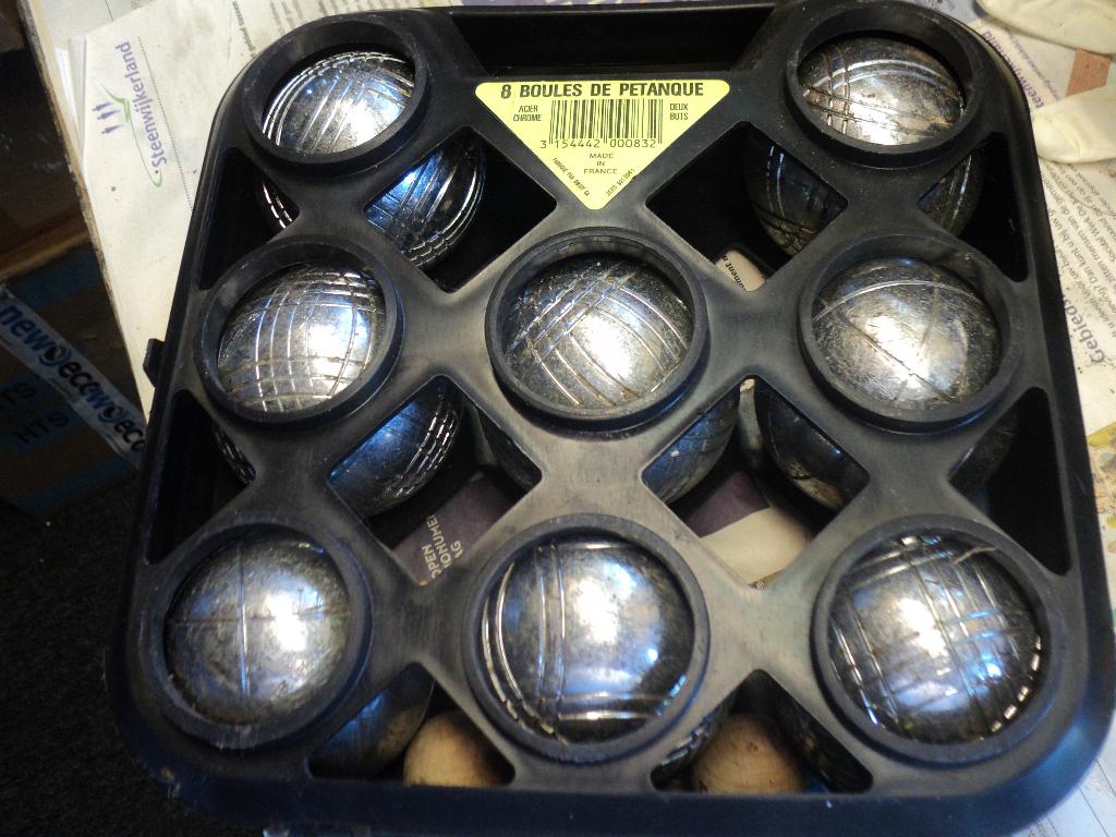 Jeu de boules, Ophalen, Zo goed als nieuw, Bal